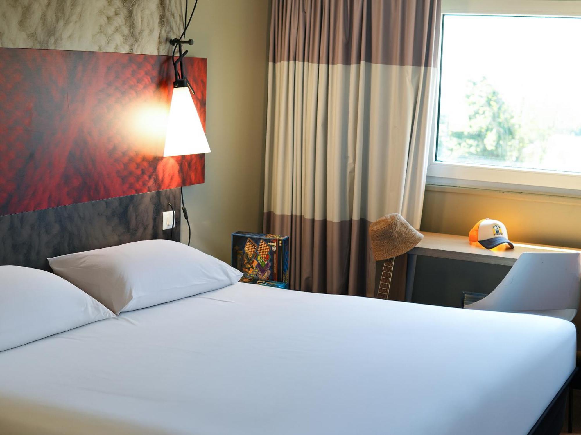 Ibis Caen Porte D'Angleterre Dış mekan fotoğraf